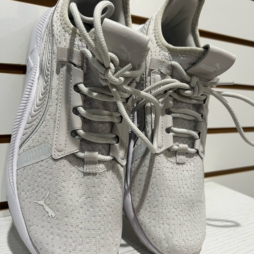 Puma Light Gray Casual Sneakers